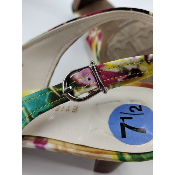 Etienne Aigner E-Darla Floral Slingback, Peep-toe Size 7.5 with 3in. Heels - Picture 8 of 8